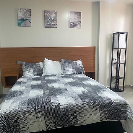 Apartamentos Aeropuerto Ciudad Juárez Buitenkant foto