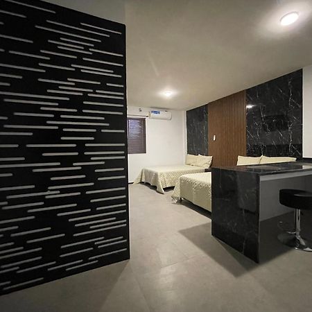 Apartamentos Aeropuerto Ciudad Juárez Buitenkant foto