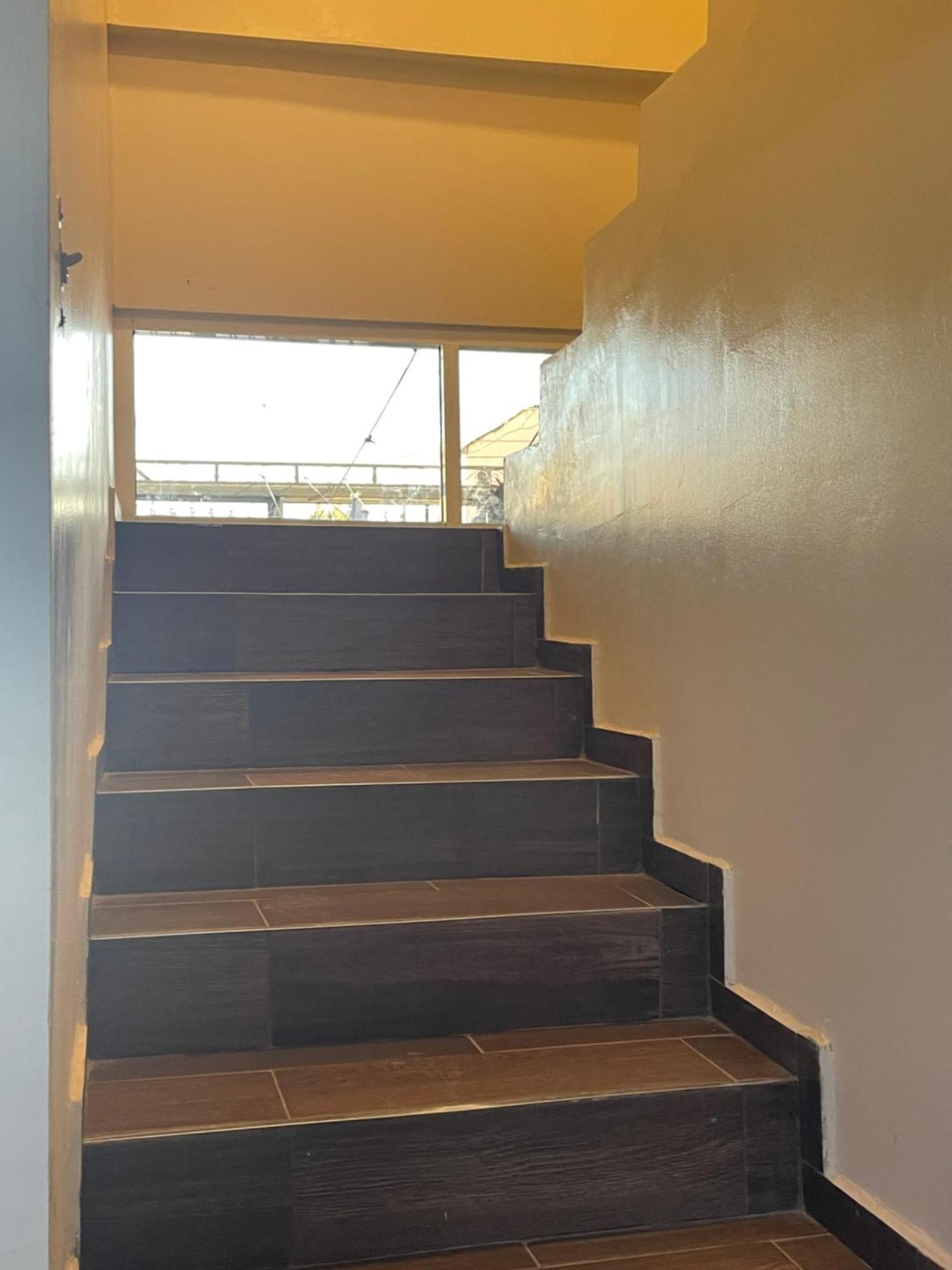 Apartamentos Aeropuerto Ciudad Juárez Buitenkant foto
