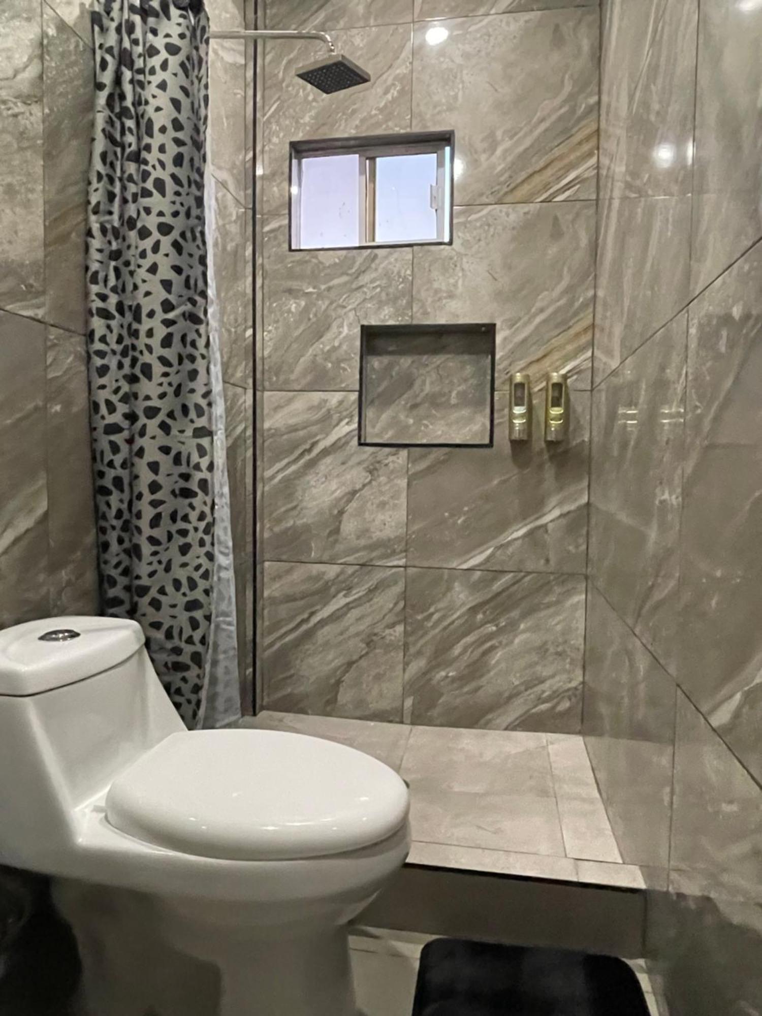 Apartamentos Aeropuerto Ciudad Juárez Buitenkant foto